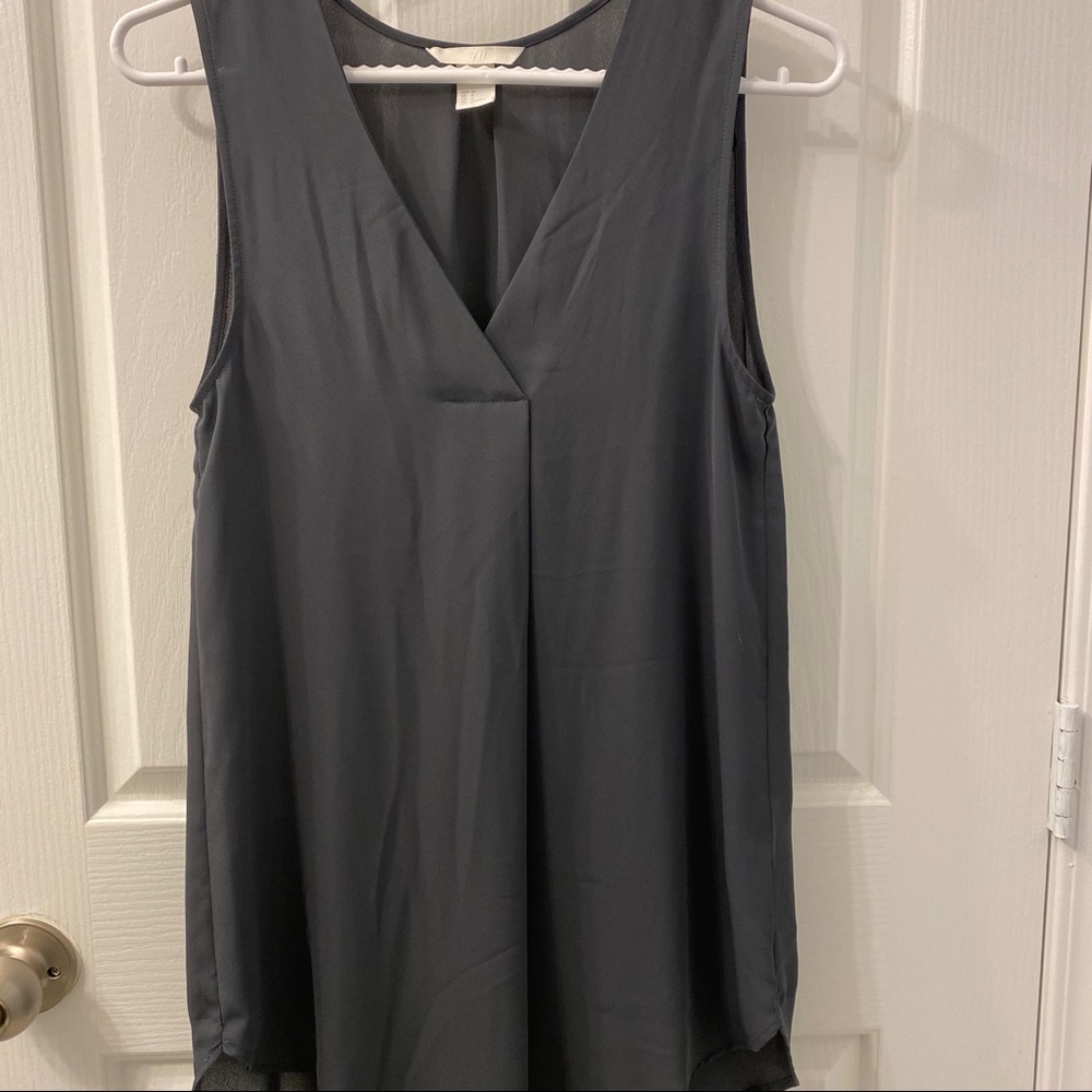 ⚡️2 for $30 Sleeveless Flowy Blouse